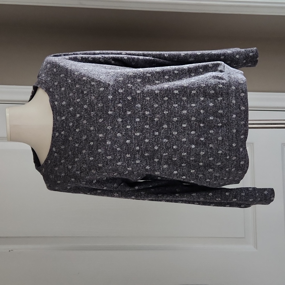 Lou & Grey sweat shirt